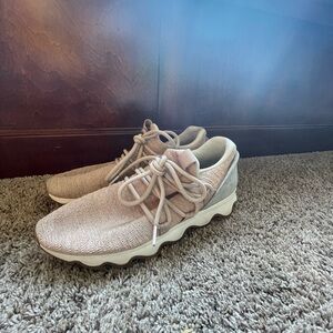 Sorel Beige Knit Sneakers